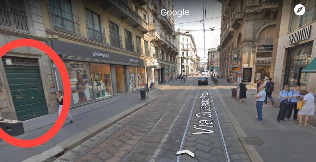 Apartment On The Corner With Piazza Duomo ミラノ イタリア